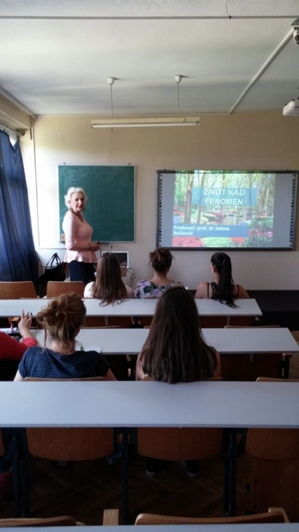 Tema "Život kao fenomen" za maturante srednje tehničke &scaron;kole &bdquo;Mileva Marić Ajn&scaron;tajn"