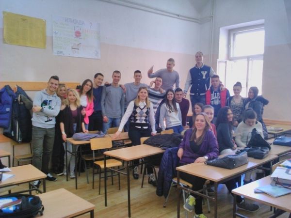 Sjajna atmosfera u Srednjoj ekonomskoj &scaron;koli "Svetozar Miletić" u Novom Sadu