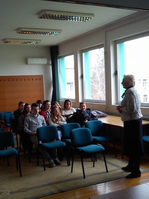 FIMEK se predstavio hemijskoj &scaron;koli &ldquo;Pavle Savić&ldquo; u Novom Sadu