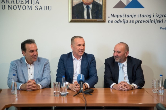 Privredna delegacija Sirijske Arapske Republike posetila je Univerzitet Privredna akademija i FIMEK