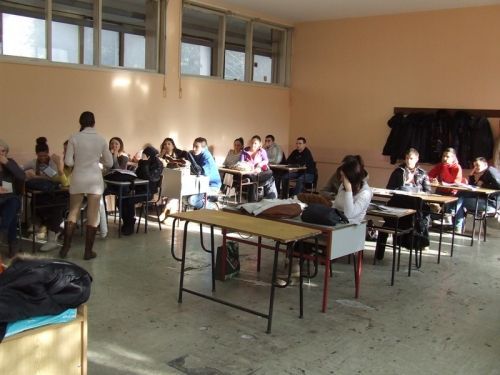 Maturantima ekonomske &scaron;kole &bdquo;Vuk Karadžić&ldquo; iz Stare Pazove predstavljen Fakultet za ekonomiju i i inženjerski menadžment